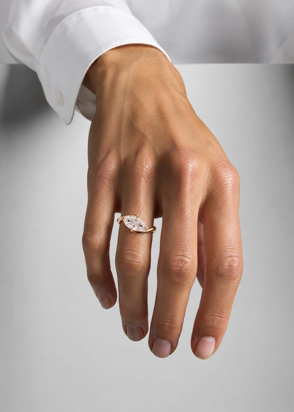Camelia Diamond Ring